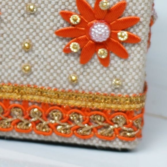 Handcrafted Jute Jewelry Box – Festive Floral Design 🌿✨ - Picture 4 of 6